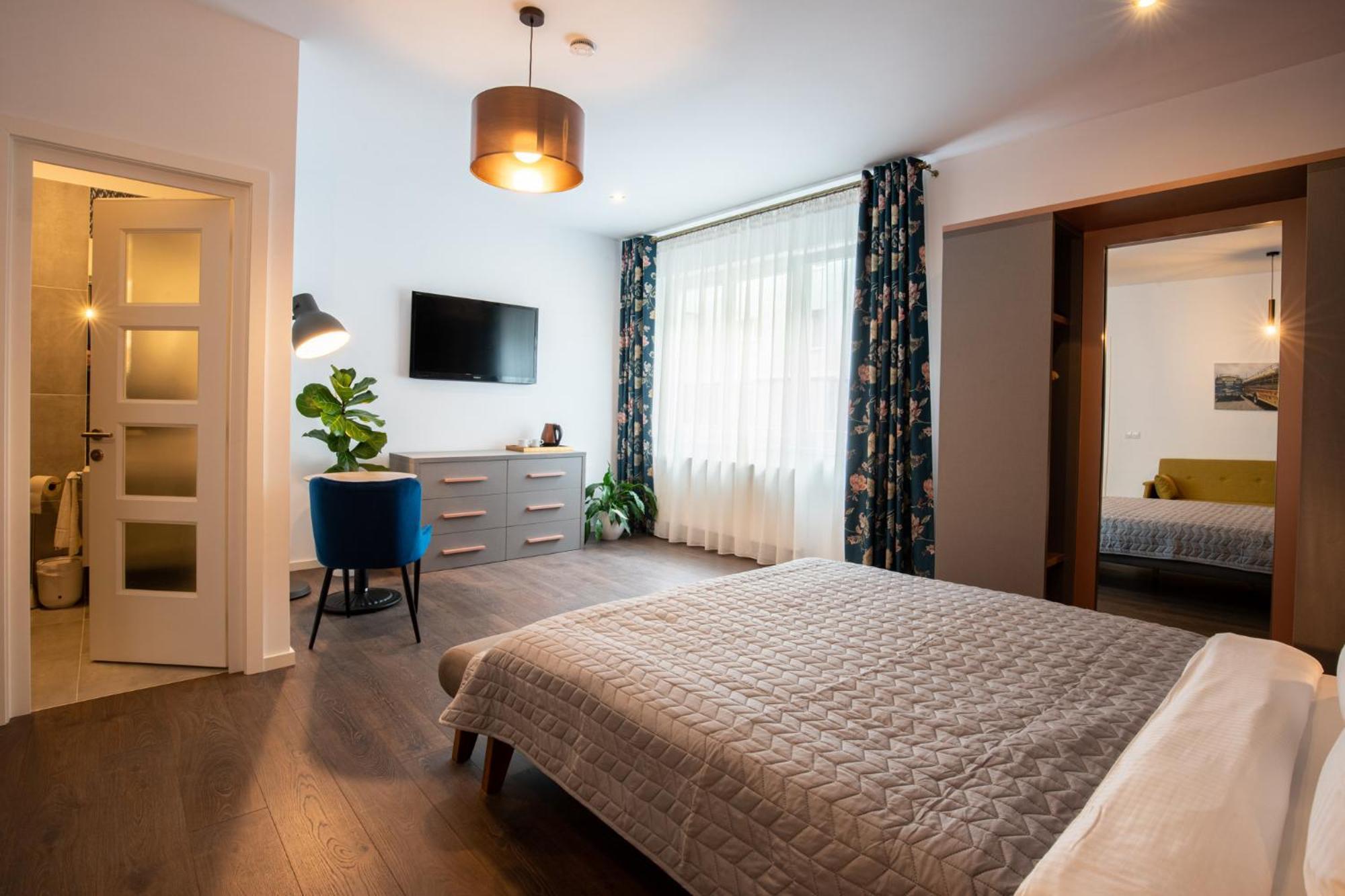 E-House Apartment Brasov Noua Exteriér fotografie